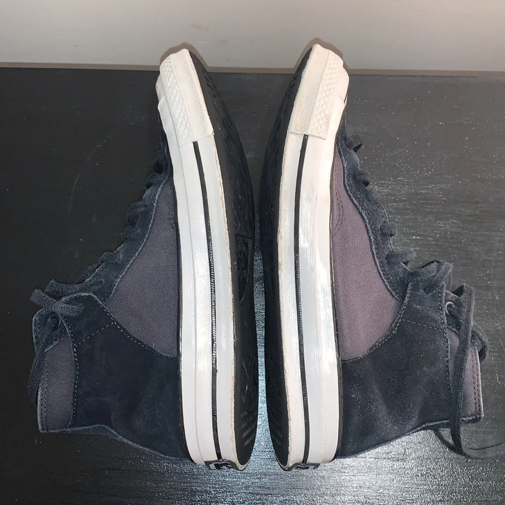 Converse Chuck Taylor 70 All Star High Top Black. Size:‎ Men’s 8/Women’s 10.